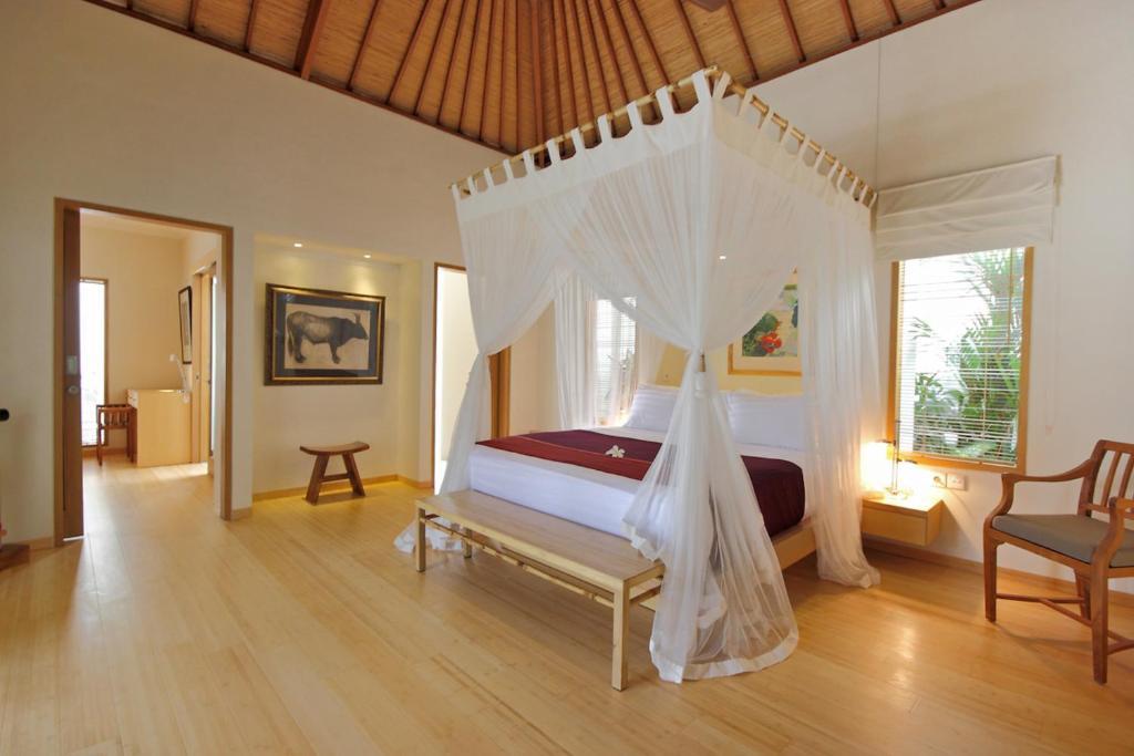 Villa Bali Asri Batubelig Seminyak Quarto foto